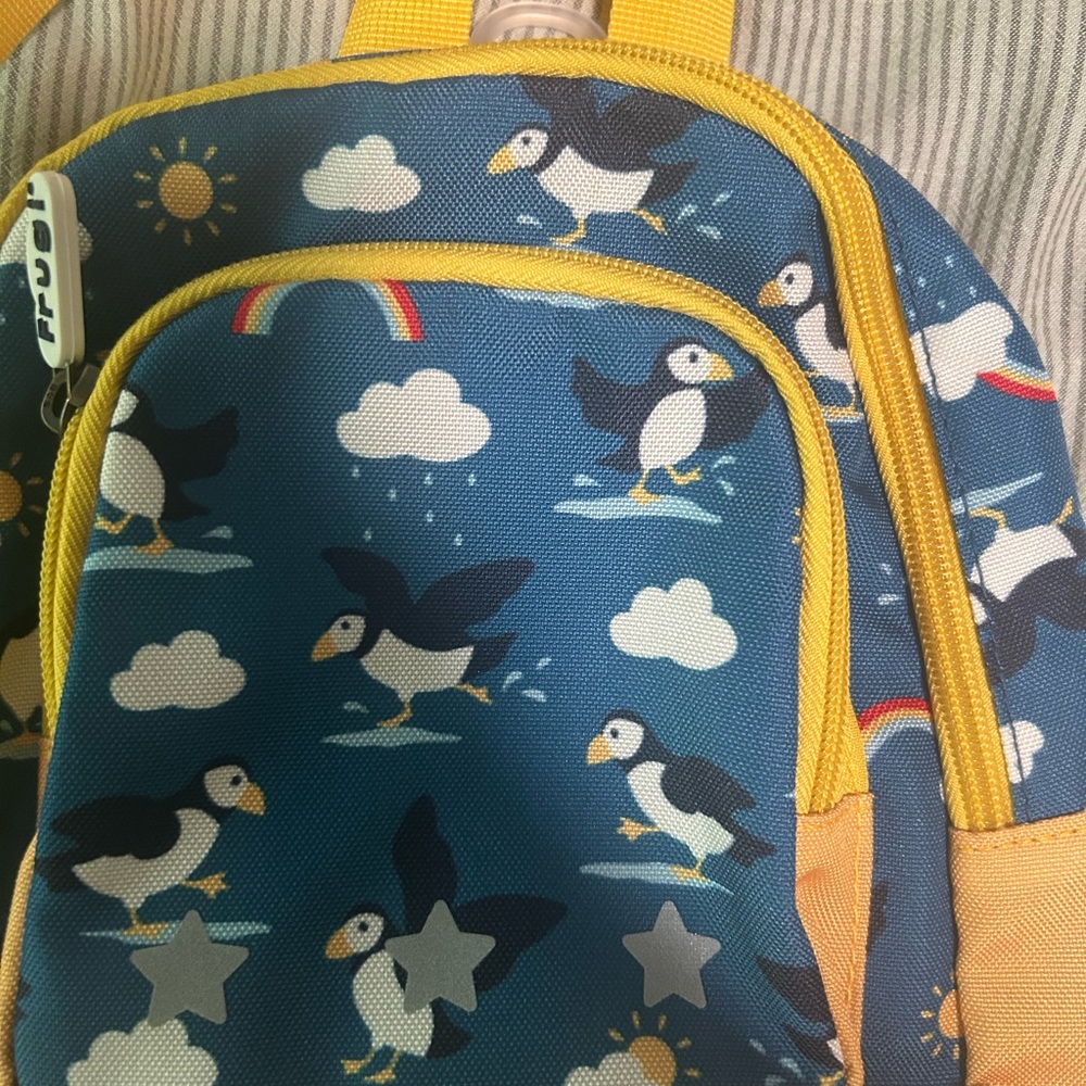 Kids Puffin Print Backpack with Yellow Trim for small toddlers with leash